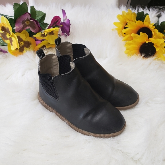 Old Navy Tooele Girls Boots Size 8 - Picture 1 of 9